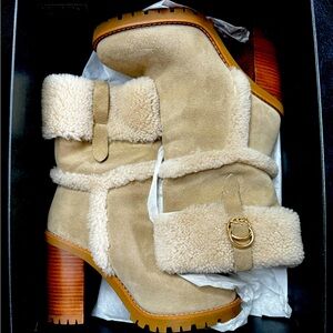COACH HARLIE SUEDE BOOTIE Size 8